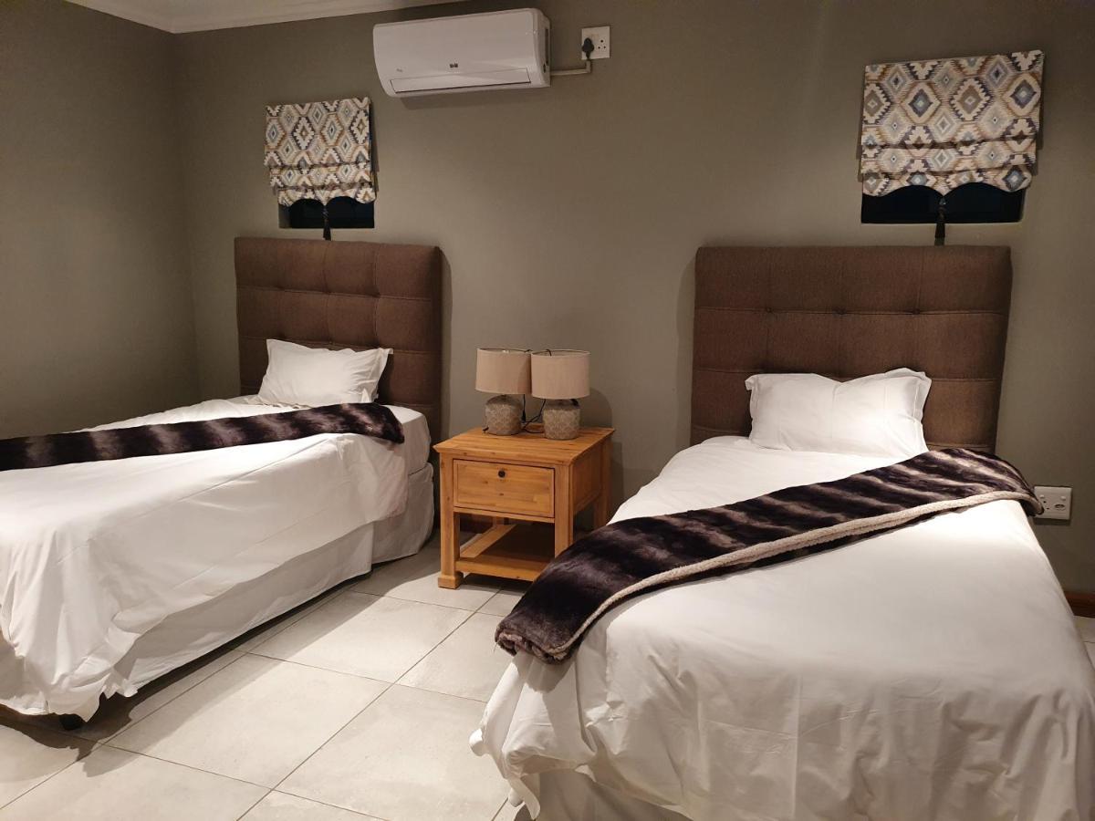42@ Ditholo Game Lodge Thabazimbi Exterior photo
